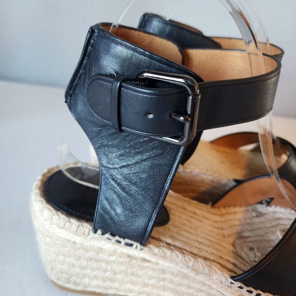 Coach Wedge "EUC" - Picture 7 of 16